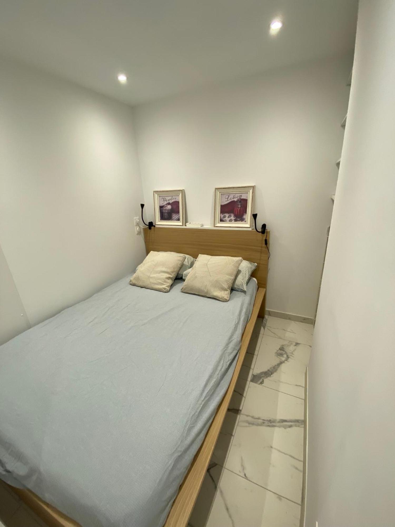 Appartement Face Mer Et Port Santa Lucia Climatise Et Wifi Saint-Raphael (Var) Exterior foto