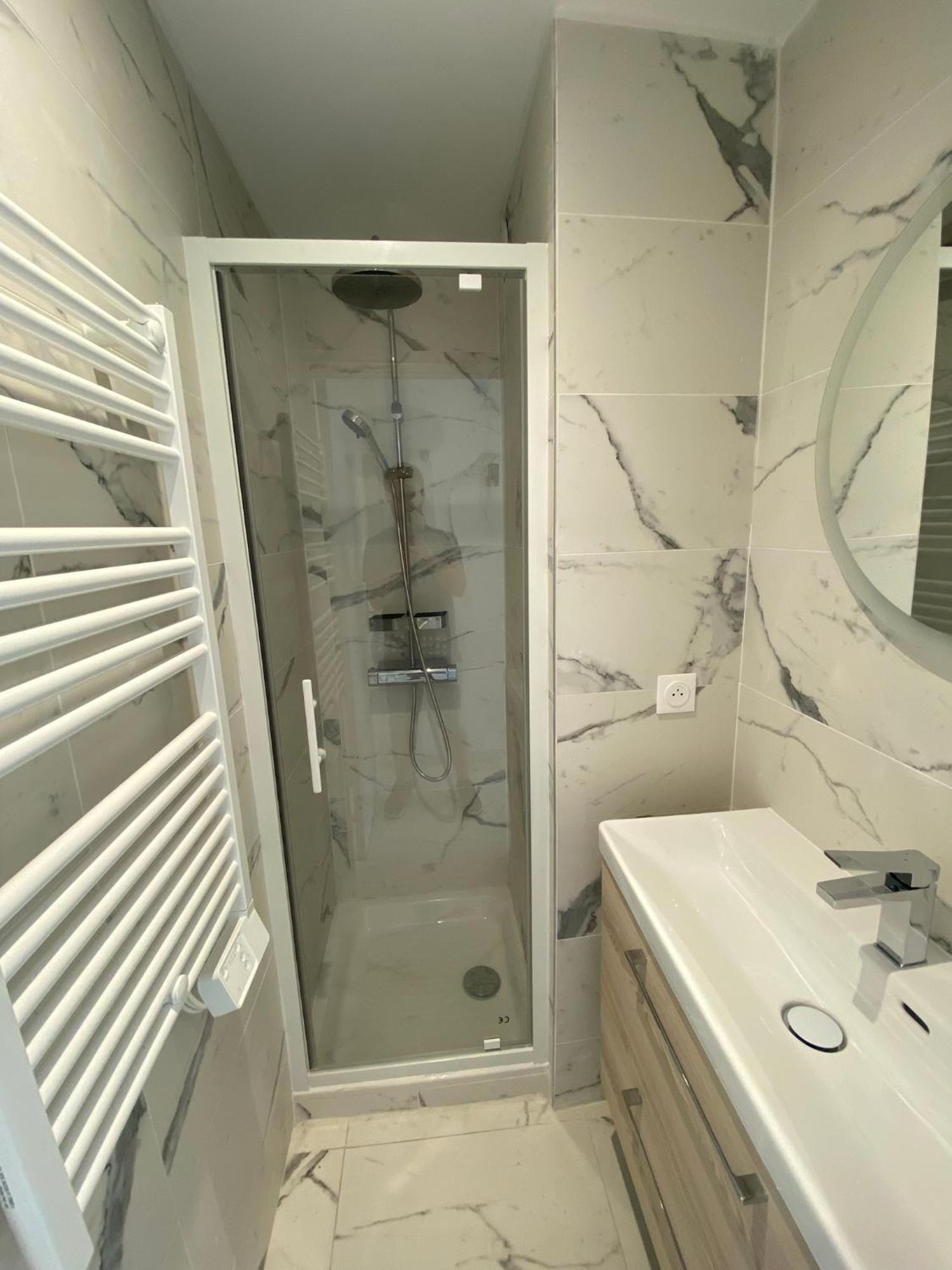 Appartement Face Mer Et Port Santa Lucia Climatise Et Wifi Saint-Raphael (Var) Exterior foto