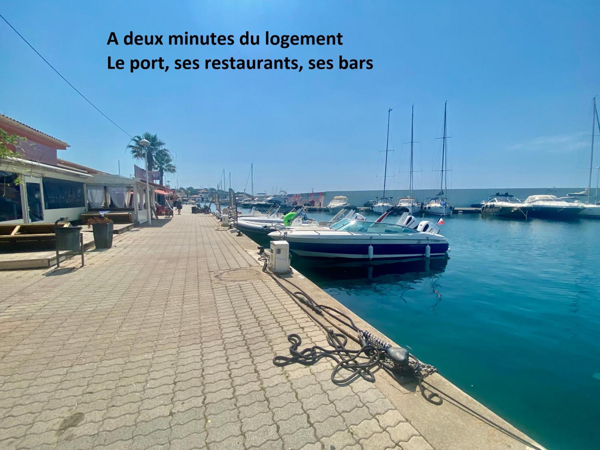 Appartement Face Mer Et Port Santa Lucia Climatise Et Wifi Saint-Raphael (Var) Exterior foto